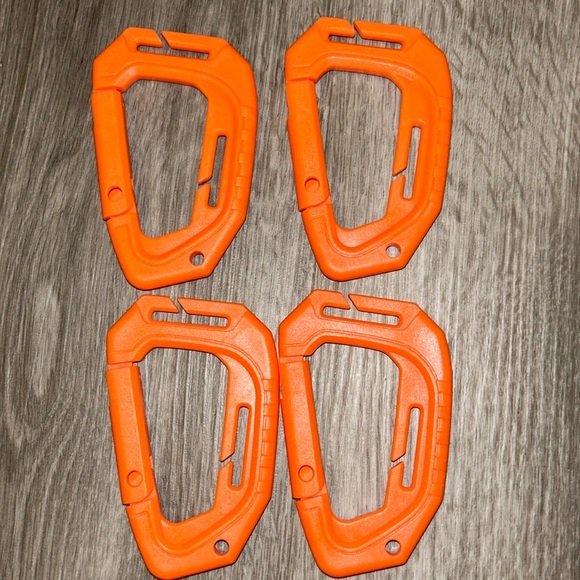 💜Firm Price💜Heavy Duty Plastic Clip Snap Hook - Picture 1 of 3